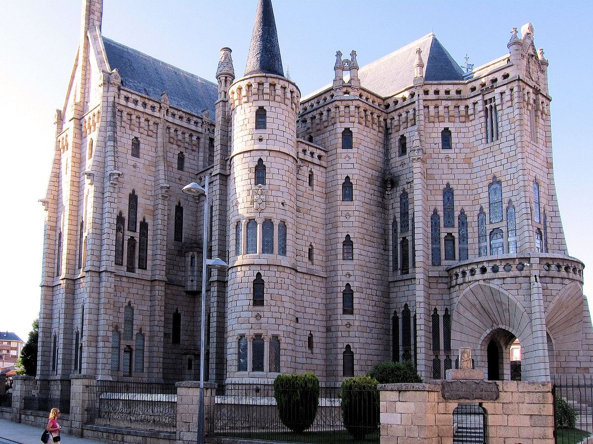 El Palacio Episcopal neogótico de Gaudí en Astorga